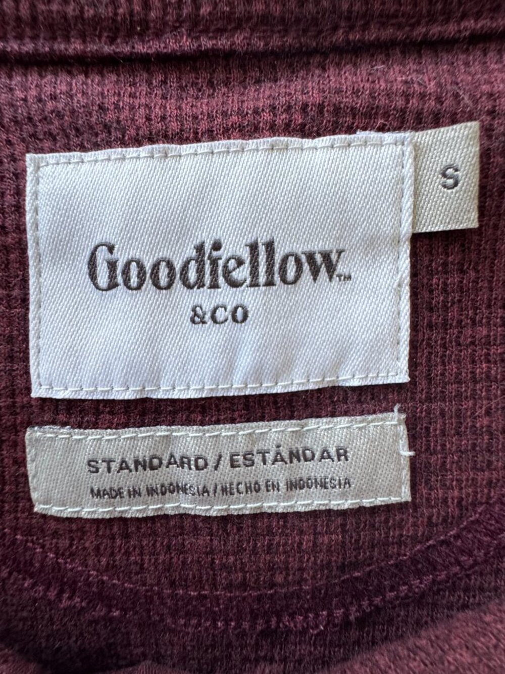 Goodfellow Men's long sleeve tee - Picture 2 of 3